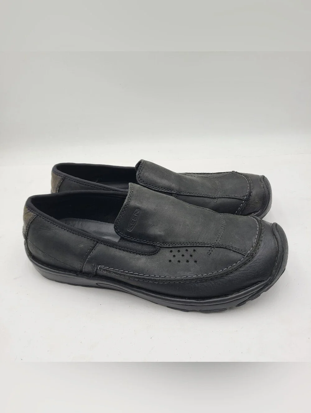 B38 Keen Dillon Black Leather Mens Size 12 Casual Comfort Slip On Shoes Loafers